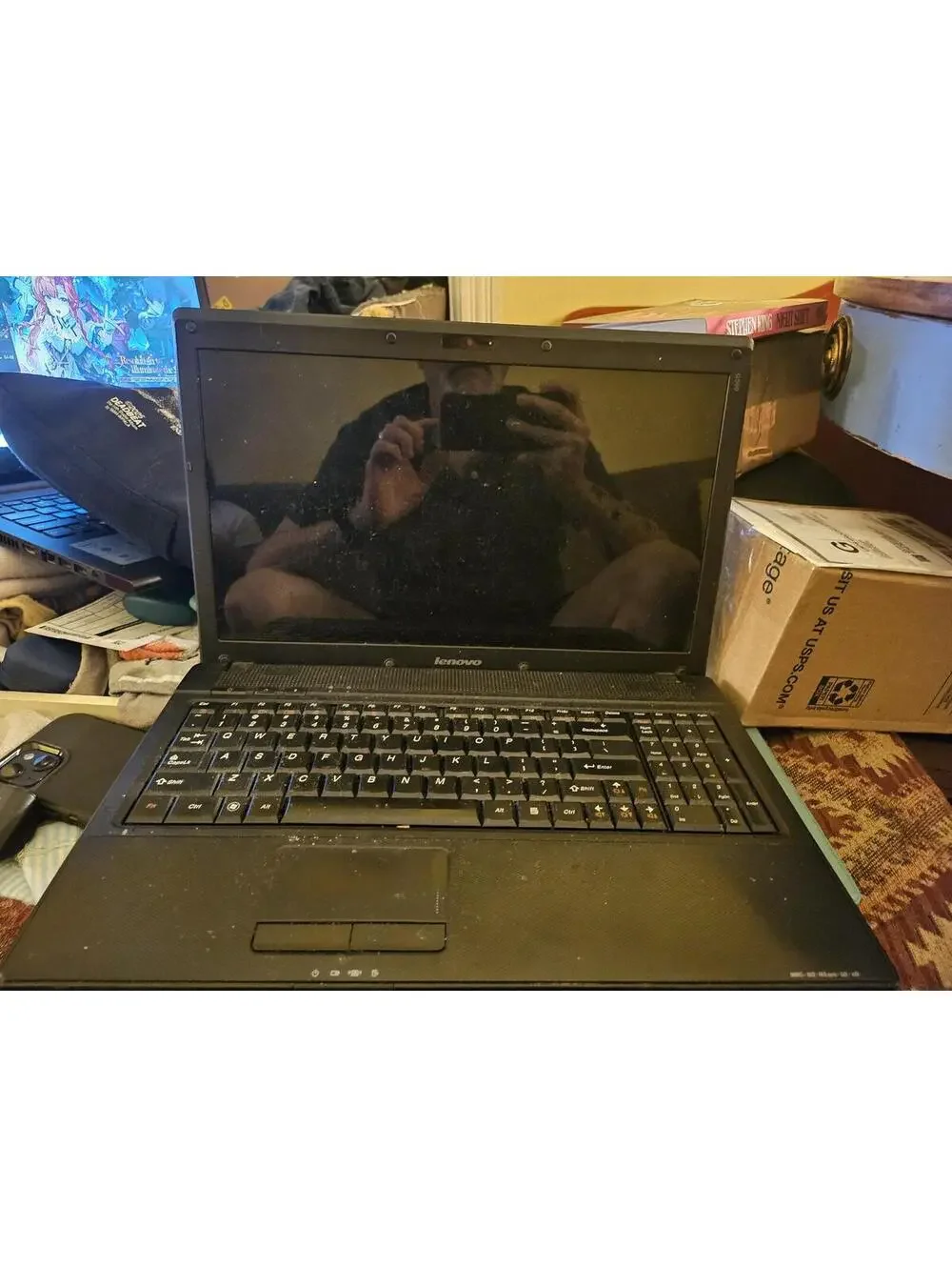 Lenovo Laptop, NO POWER SUPPLY to test. Might work or for parts. ?GB ?Ram